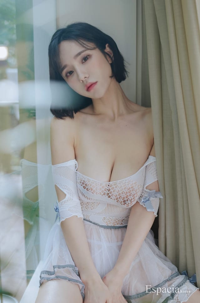 [Espacia Korea] EHC #127 – YUNHA [50P-326M]<badge>VIP</badge>-蜜桃啵啵